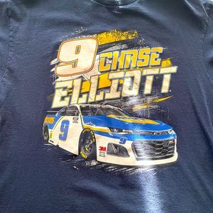 Chase Elliott tee